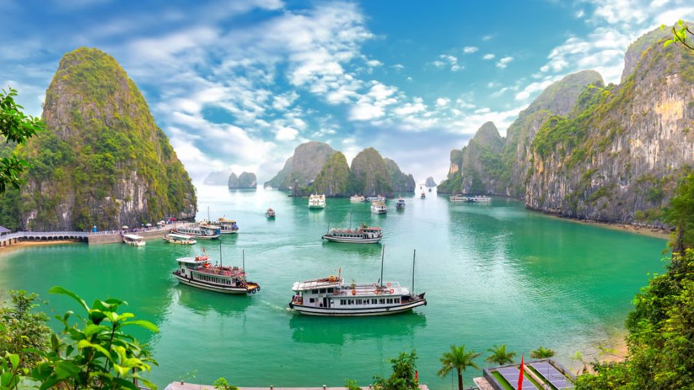 Vietnam tour package 